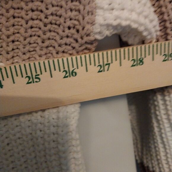 Women's Sweater Sz M Cropped Colorblock Striped Oversized Chunky Warm Cozy Cute - Picture 5 of 10